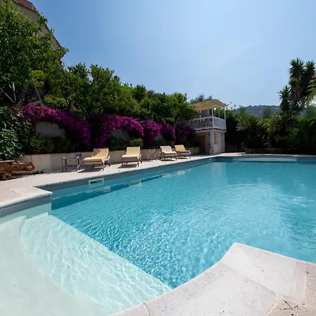 Apartment 201b - In Villa, Relax Nel Di Lavagna, Giardino E Piscina Condivisa