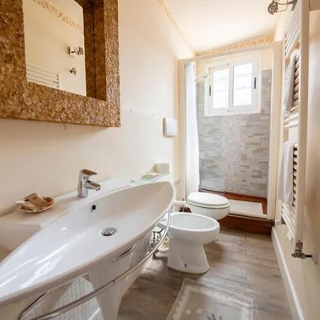 201b - In Villa, Relax Nel Di Lavagna, Giardino E Piscina Condivisa * 拉瓦尼亚