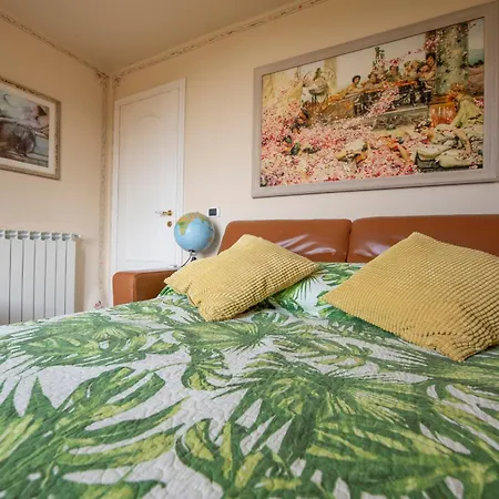 Апартаменты 201b - In Villa, Relax Nel Di Lavagna, Giardino E Piscina Condivisa