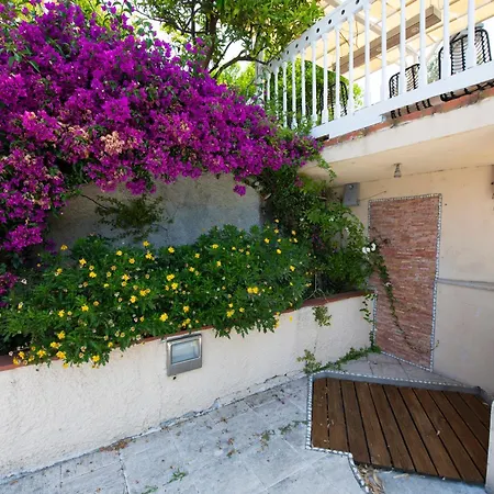 201b - In Villa, Relax Nel Di Lavagna, Giardino E Piscina Condivisa Апартаменты *