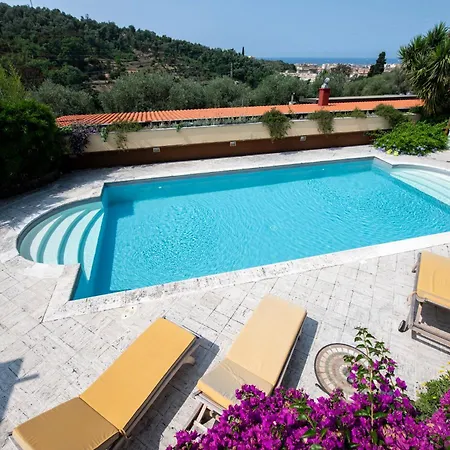 201b - In Villa, Relax Nel Di Lavagna, Giardino E Piscina Condivisa *