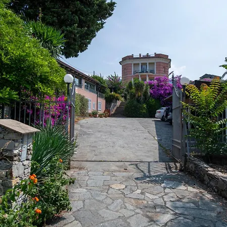 201b - In Villa, Relax Nel Di Lavagna, Giardino E Piscina Condivisa 拉瓦尼亚